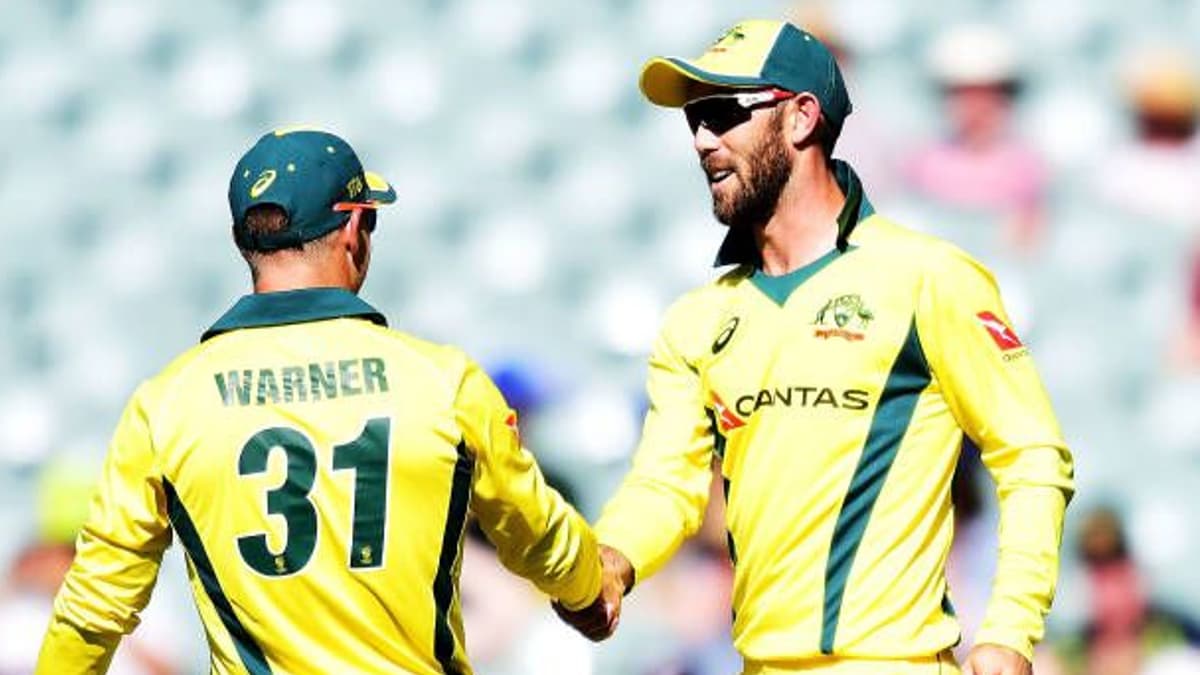 Watch: David Warner's funny banter with Glenn Maxwell during the BBL game -  Crictoday
